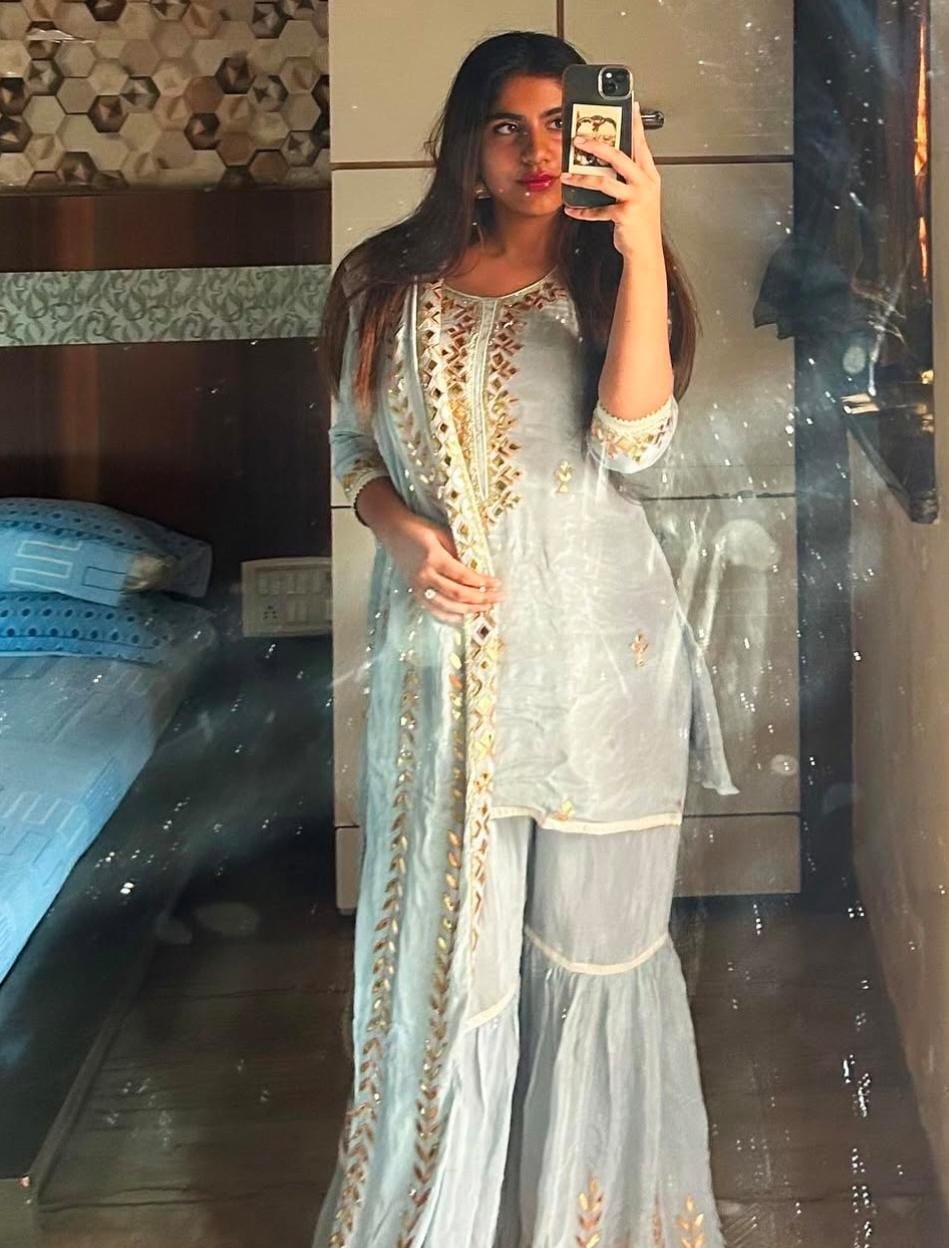 💕 low price housewife call girl service in agra image 1